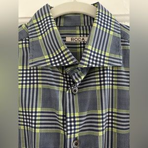 Roda Men’s Shirt. Size XL